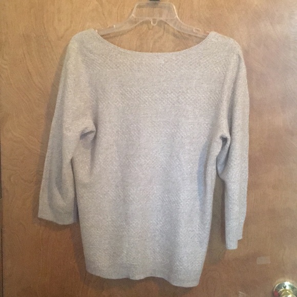 Sweater - Picture 4 of 4